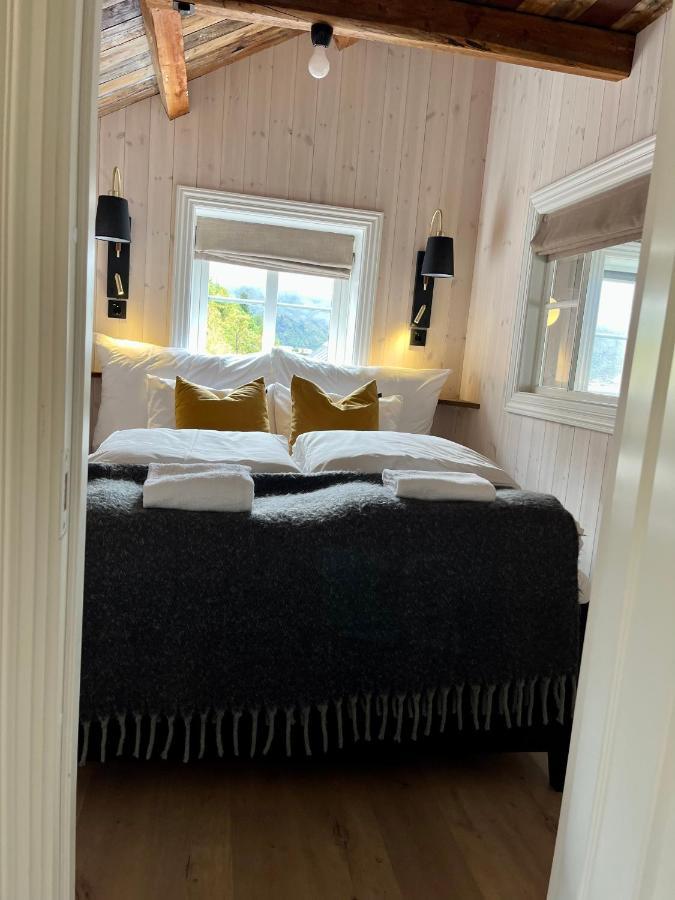 Lofoten Suite Apartments - Rostad Retro Rorbuer Reine Εξωτερικό φωτογραφία