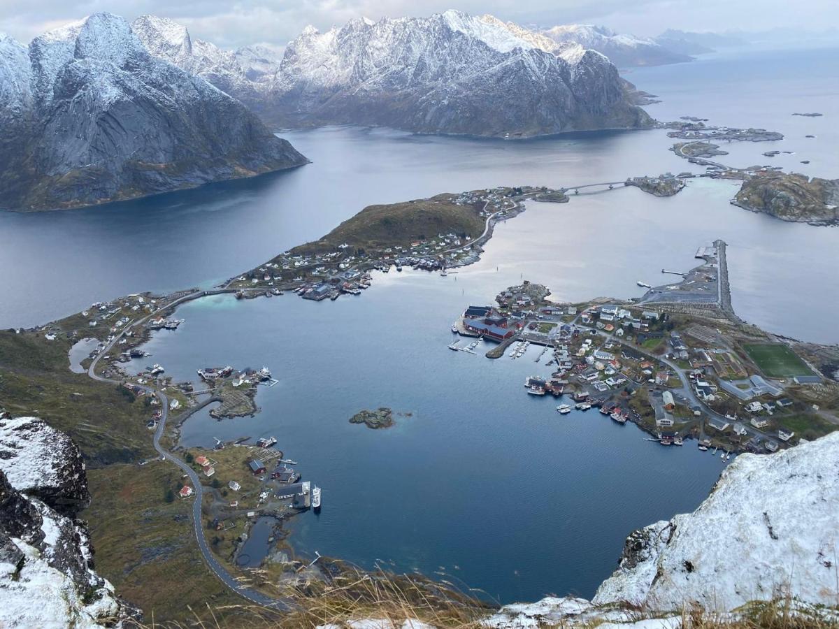 Lofoten Suite Apartments - Rostad Retro Rorbuer Reine Εξωτερικό φωτογραφία
