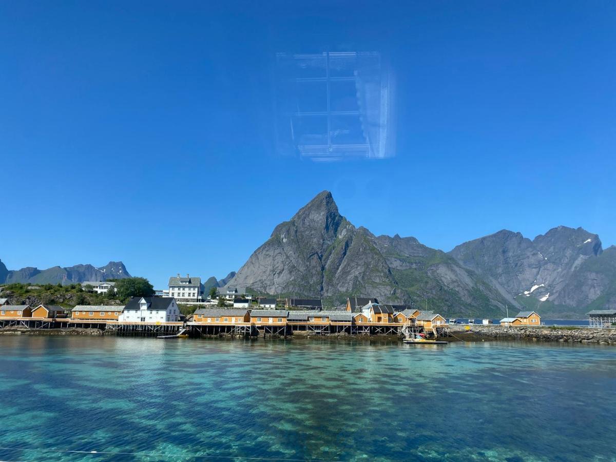 Lofoten Suite Apartments - Rostad Retro Rorbuer Reine Εξωτερικό φωτογραφία