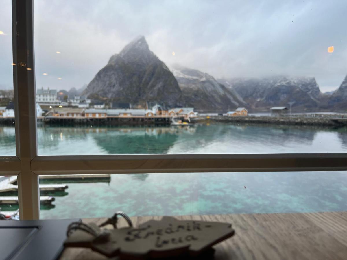Lofoten Suite Apartments - Rostad Retro Rorbuer Reine Εξωτερικό φωτογραφία