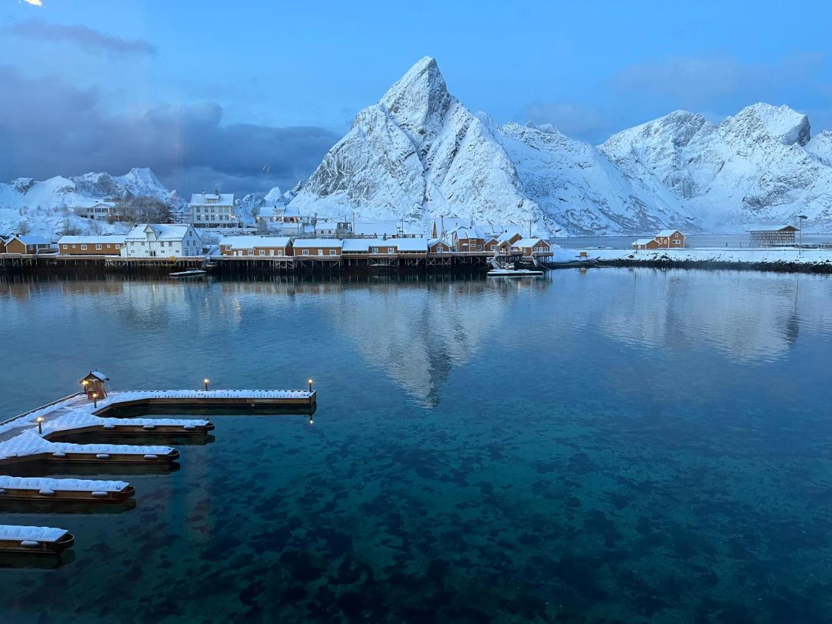 Lofoten Suite Apartments - Rostad Retro Rorbuer Reine Εξωτερικό φωτογραφία
