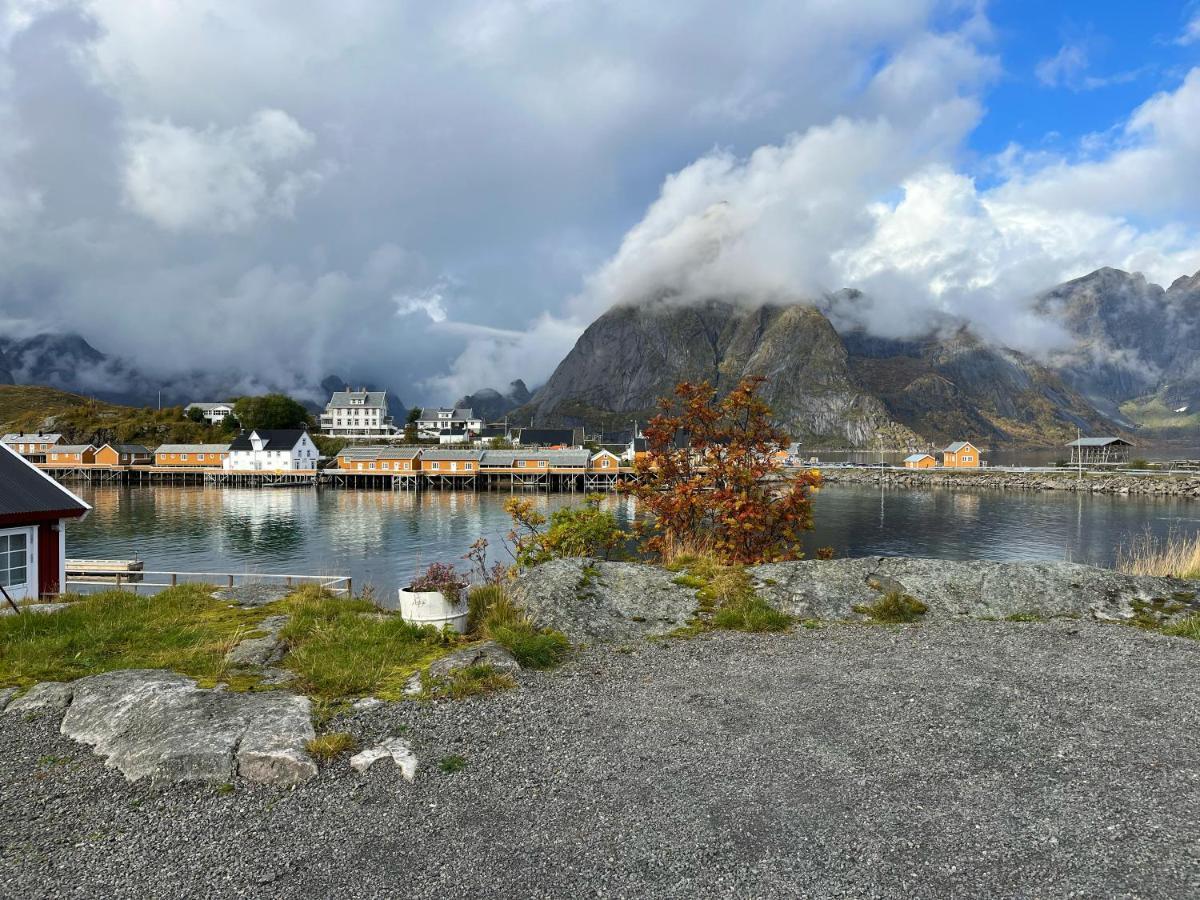 Lofoten Suite Apartments - Rostad Retro Rorbuer Reine Εξωτερικό φωτογραφία