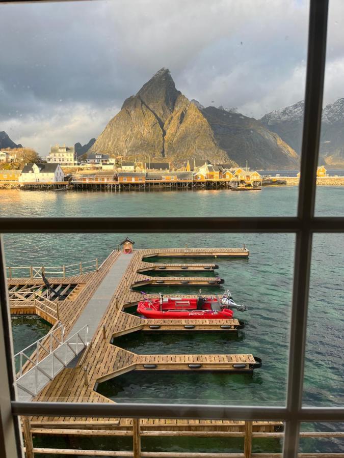 Lofoten Suite Apartments - Rostad Retro Rorbuer Reine Εξωτερικό φωτογραφία
