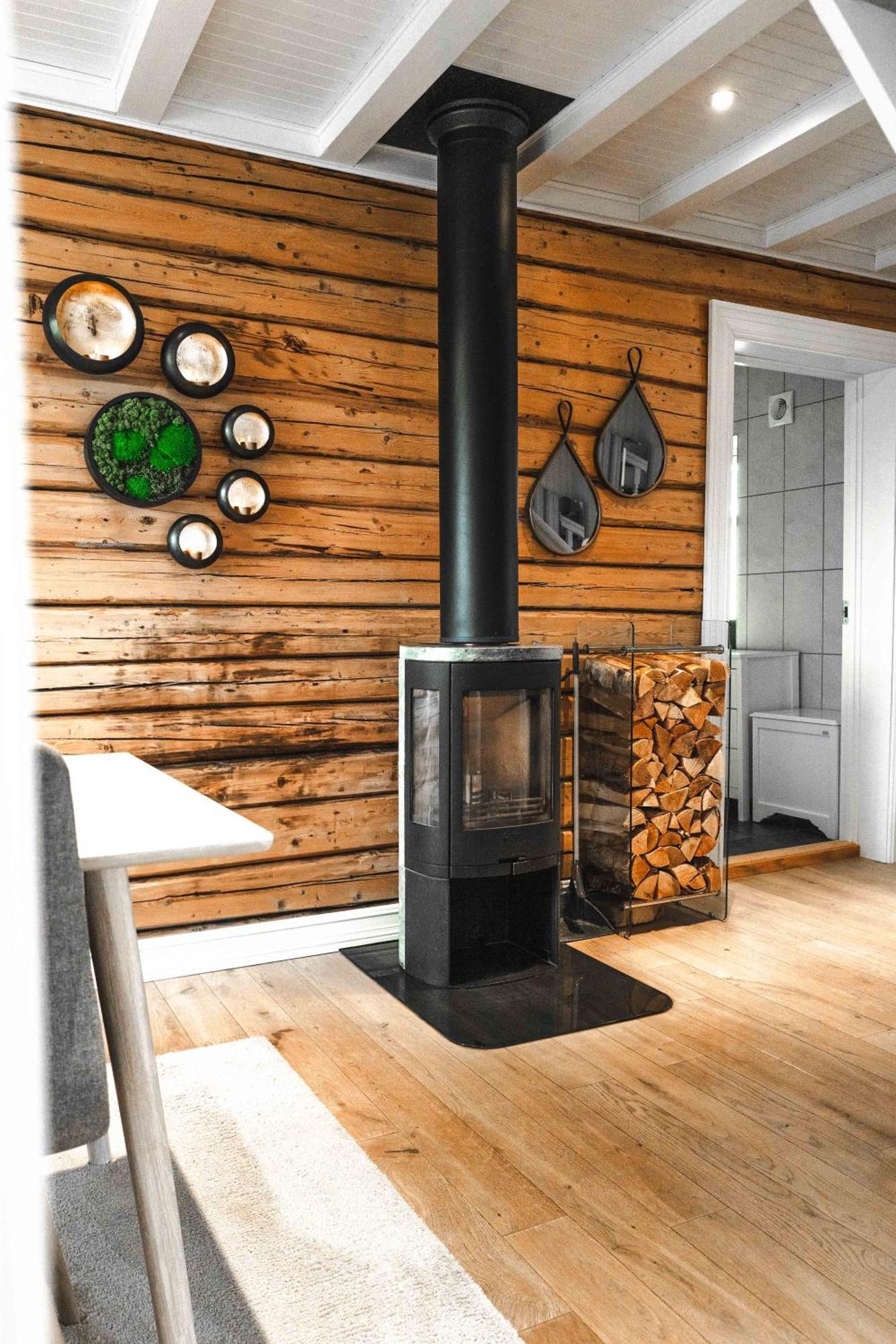 Lofoten Suite Apartments - Rostad Retro Rorbuer Reine Εξωτερικό φωτογραφία